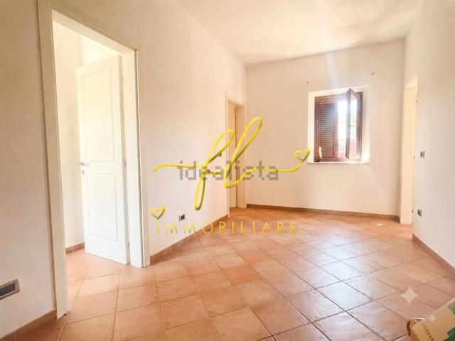 Appartamento in vendita di 68 m² in Piazza Monzoni, 54033