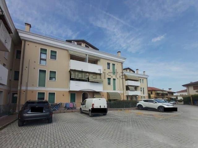 Appartamento in vendita di 68 m² in Via C. Battisti, 16