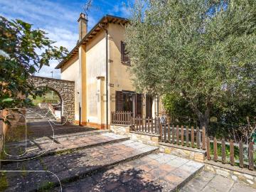 Appartamento in vendita di 68 m² in Via Cesare e Luigi Agretti, 27