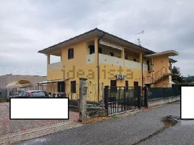 Appartamento in vendita di 68 m² in Via Circonvallazione