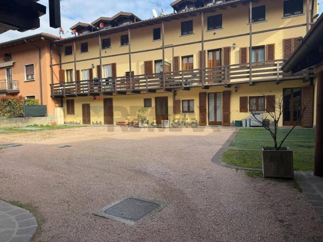 Appartamento in vendita di 68 m² in Via Contradello, 8