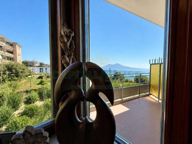 Appartamento in vendita di 68 m² in Via Francesco Petrarca, 93