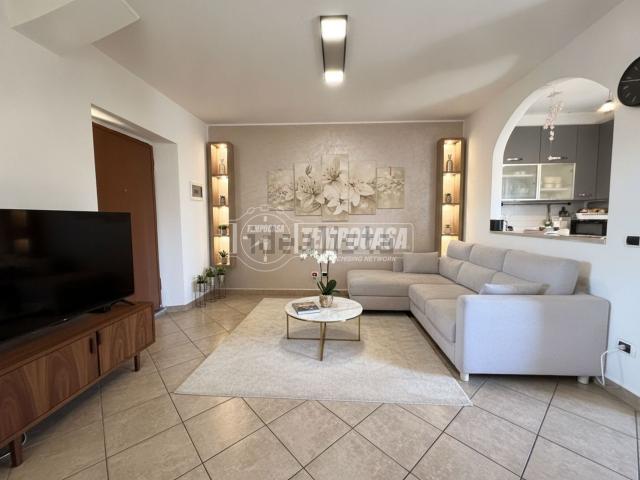 Appartamento in vendita di 68 m² in Via Giovanni Dalle Bande Nere, 78
