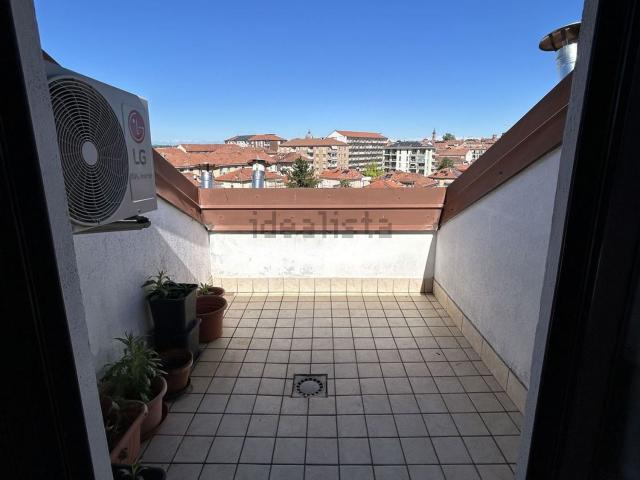 Appartamento in vendita di 68 m² in Via Guttuari, 36