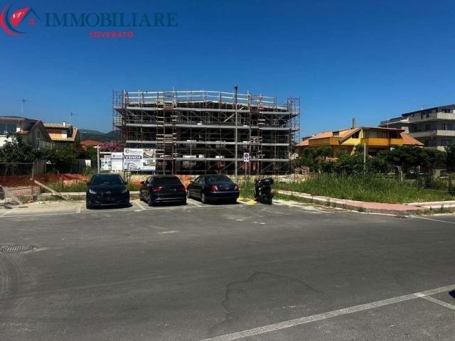 Appartamento in vendita di 68 m² in Via Lungomare