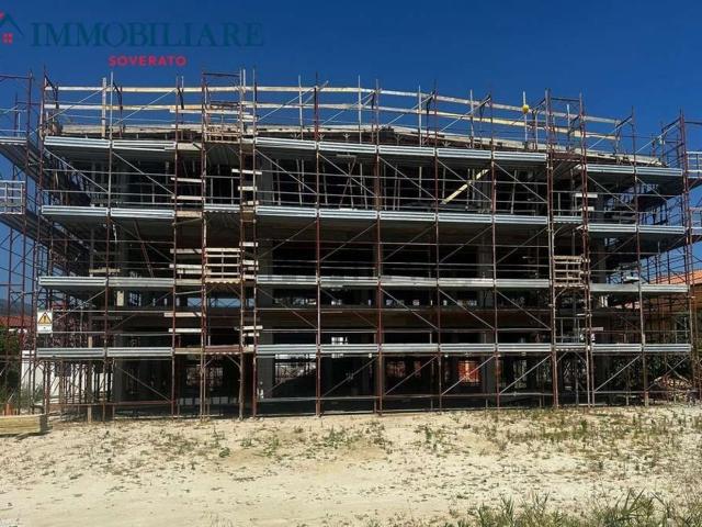 Appartamento in vendita di 68 m² in Via Lungomare