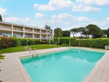 Appartamento in vendita di 68 m² in Via Lungolago Giuseppe Zanardelli