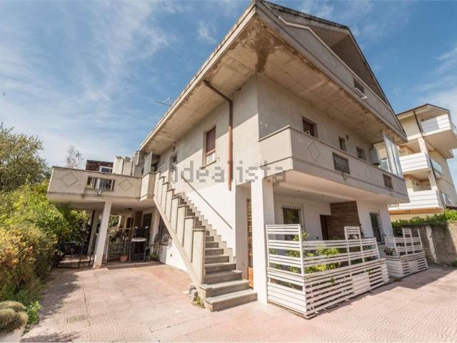 Appartamento in vendita di 68 m² in Via Luigi Anelli, 54
