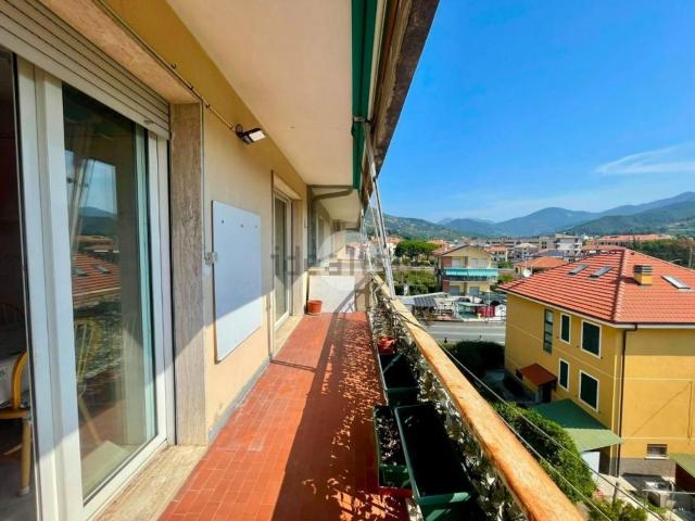 Appartamento in vendita di 68 m² in Via Monsignor Salvatore Vattuone, 17