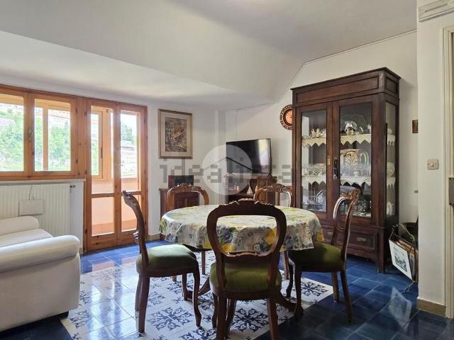 Appartamento in vendita di 68 m² in Via Roma, 19