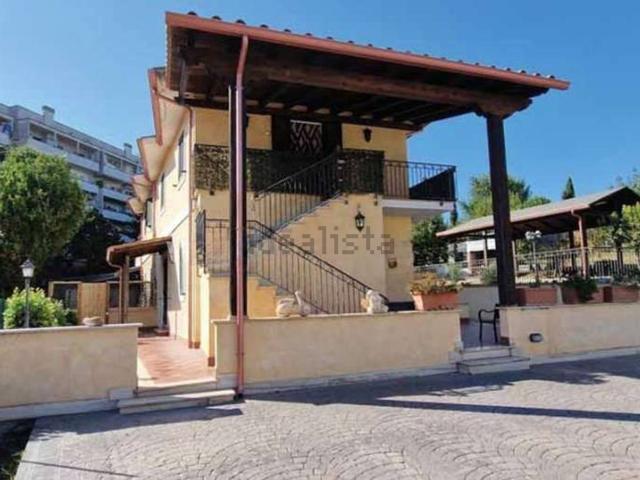 Appartamento in vendita di 69 m² in Via Cadibona, 48