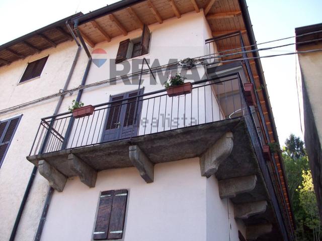 Appartamento in vendita di 69 m² in Via per Ganna, 20