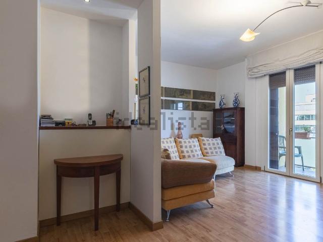 Appartamento in vendita di 73 m² in Via Pietro Giardini, 511