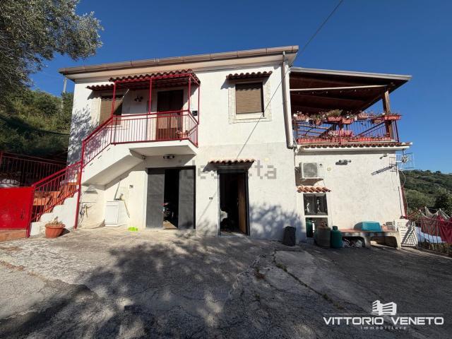 Appartamento in vendita di 73 m² in Contrada Fuonti, 10