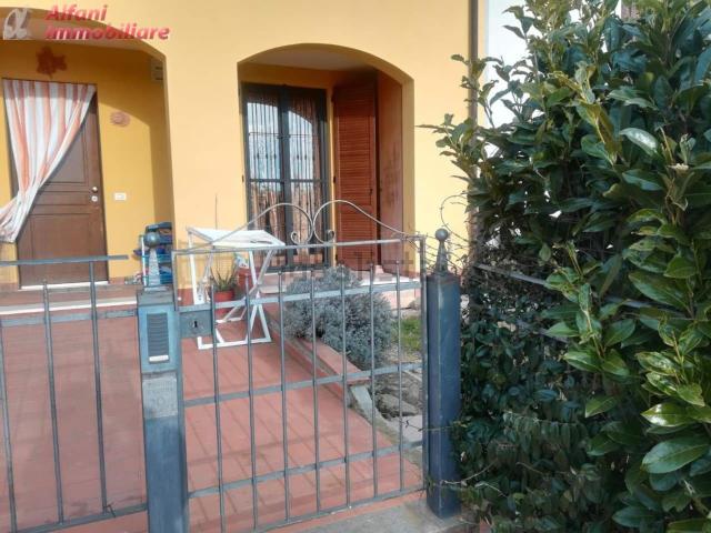 Appartamento in vendita di 73 m² in Località Poggio D&apos Acona, 29
