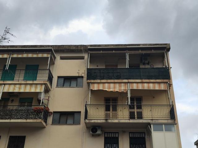 Appartamento in vendita di 73 m² in Piazza Don Bartolomeo Filippo, 77