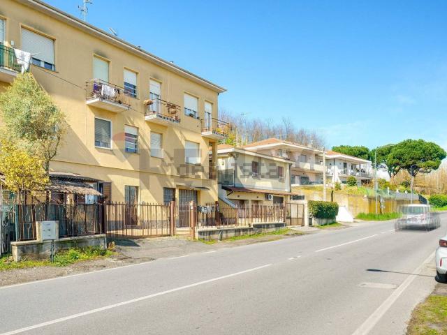 Appartamento in vendita di 73 m² in Via Varesina, 43