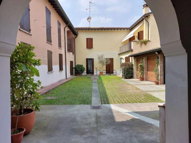 Appartamento in vendita di 73 m² in Via Carlo Montanari