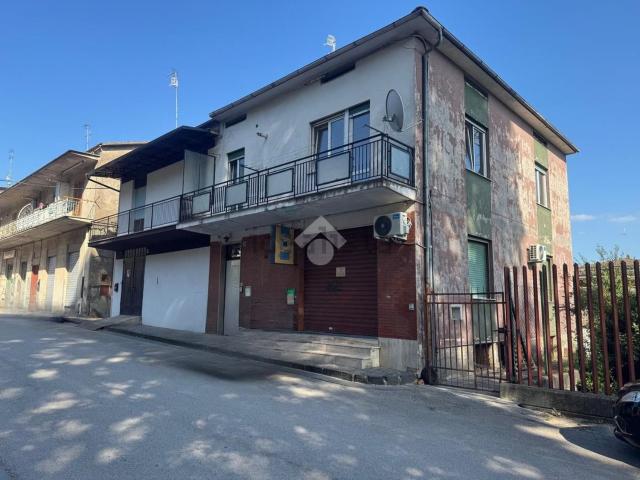 Appartamento in vendita di 73 m² in Via dei Mulini, 25
