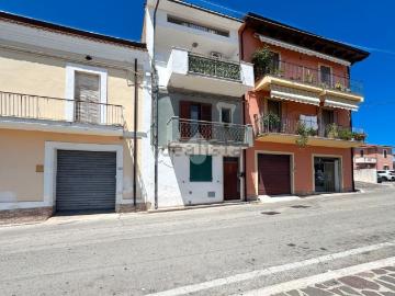 Appartamento in vendita di 73 m² in Via del Convento, 1