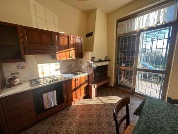 Appartamento in vendita di 73 m² in Via delle Lame, 11