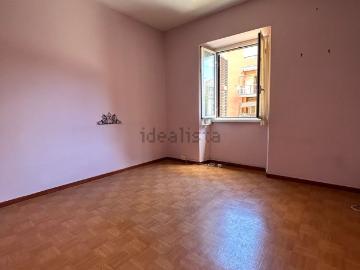 Appartamento in vendita di 73 m² in Via Enea