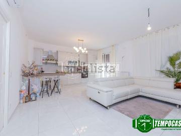 Appartamento in vendita di 73 m² in Via Giacomo Matteotti