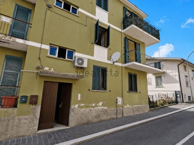Appartamento in vendita di 73 m² in Via Monte Calvario