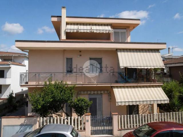 Appartamento in vendita di 73 m² in Via Niccolò Paganini, 1