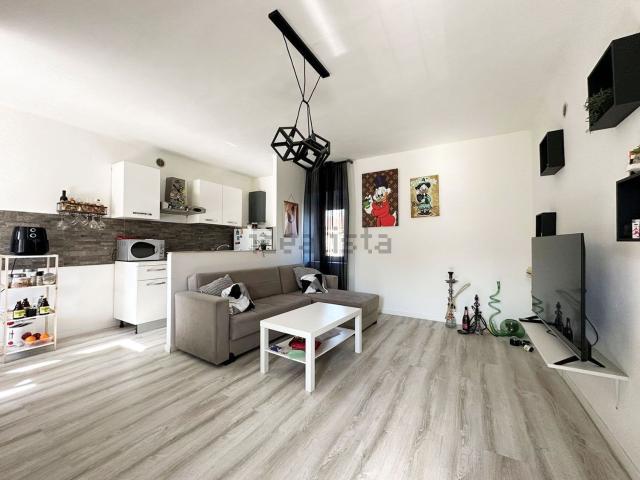 Appartamento in vendita di 73 m² in Via Rolle Pietro, 23