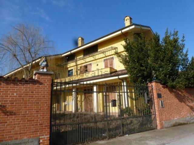 Appartamento in vendita di 700 m² in Strada Pennaccini
