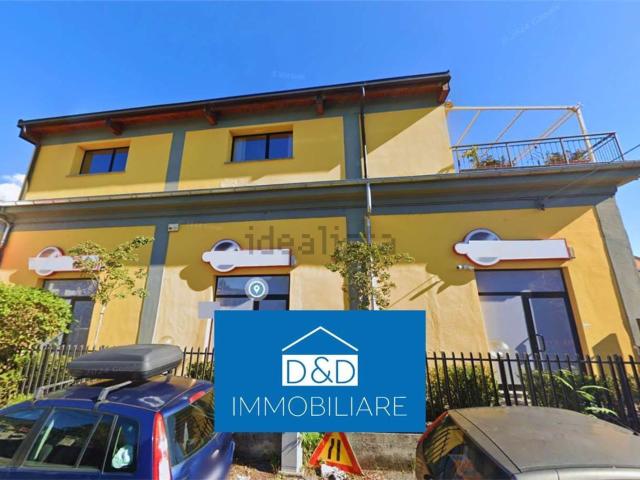 Appartamento in vendita di 709 m² in Via Alpi Giulie, 20