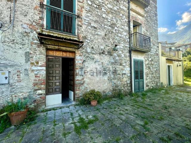 Appartamento in vendita di 70 m² in Corso Umberto I, 41