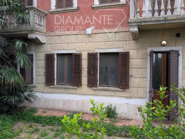 Appartamento in vendita di 70 m² in Frazione Casamaggiore