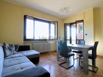Appartamento in vendita di 70 m² in Località Baroli, 78