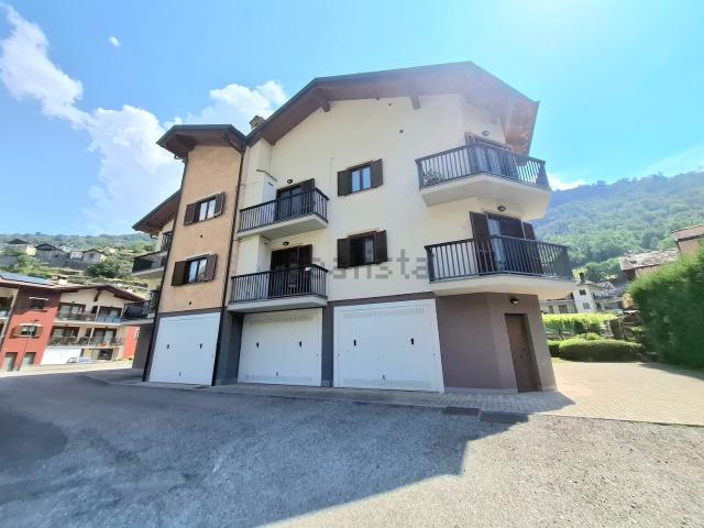 Appartamento in vendita di 70 m² in Frazione Lillaz, 55