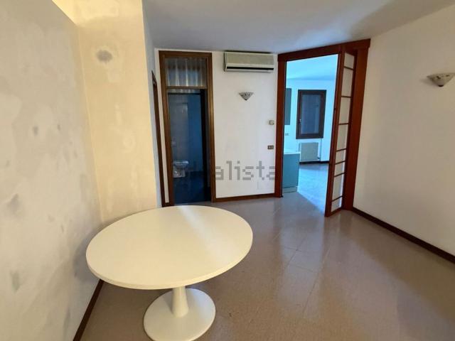 Appartamento in vendita di 70 m² in Piazza Giuseppe Garibaldi