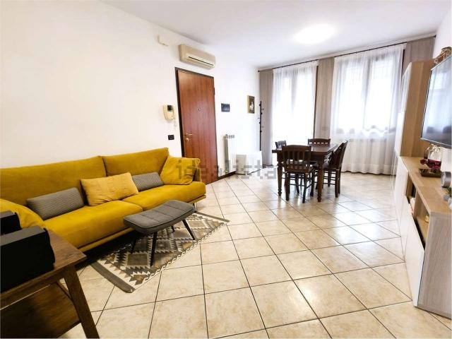 Appartamento in vendita di 70 m² in Piazza IV Novembre, 32