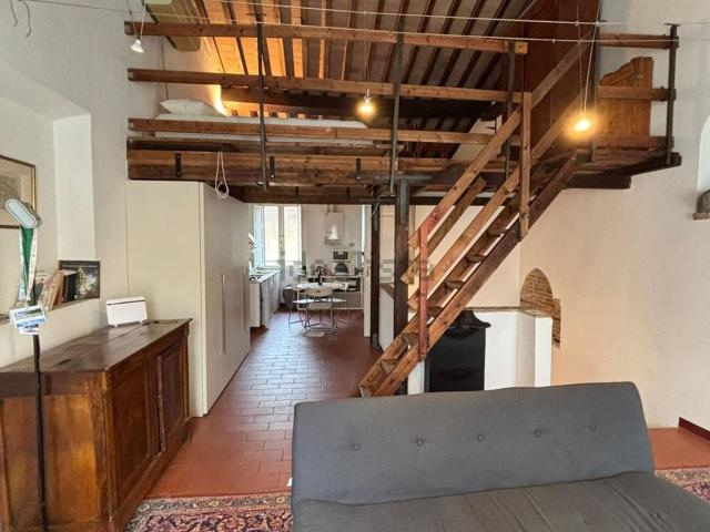 Appartamento in vendita di 70 m² in Piazza San Paolo All&apos Orto, 39