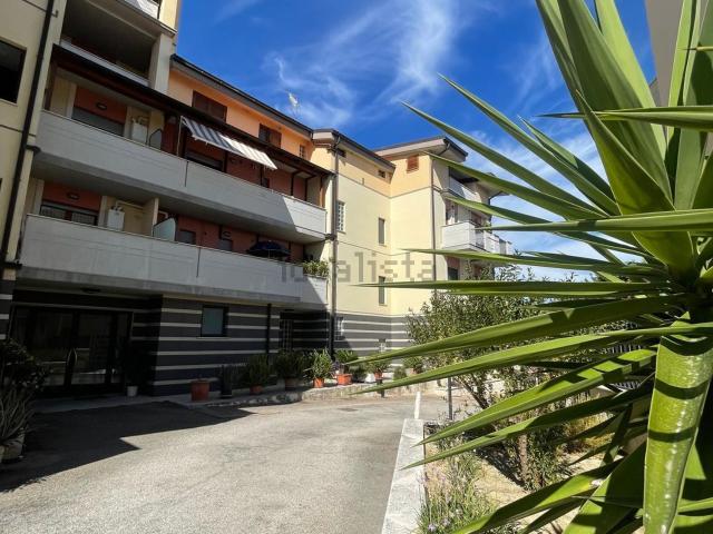 Appartamento in vendita di 70 m² in Strada Colle di Mezzo, 19
