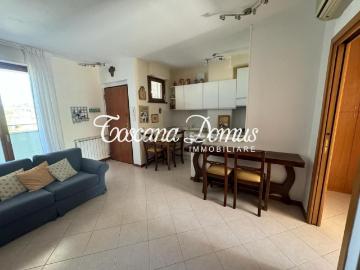 Appartamento in vendita di 70 m² in Strada della Coroncina, 53100