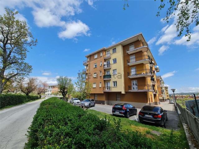 Appartamento in vendita di 70 m² in Strada di Mombasiglio, 33