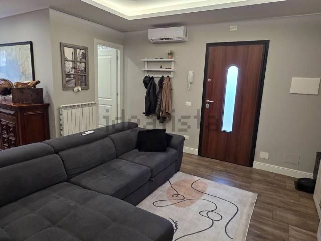 Appartamento in vendita di 70 m² in Via Tor Paluzzi, 20
