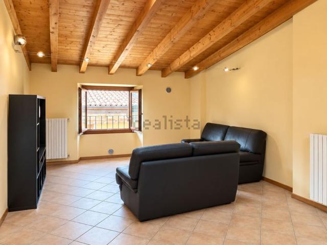 Appartamento in vendita di 70 m² in Via Trento