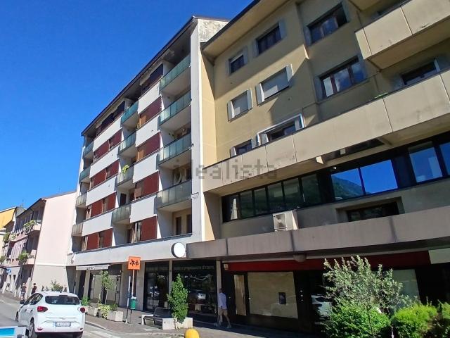 Appartamento in vendita di 70 m² in Via Trieste, 68