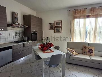 Appartamento in vendita di 70 m² in Via V I Lenin