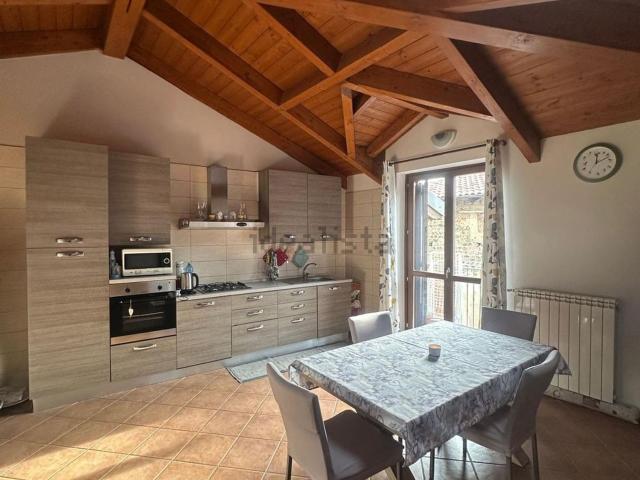 Appartamento in vendita di 70 m² in Via Villa, 7