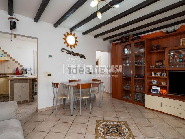 Appartamento in vendita di 70 m² in Via Volturno