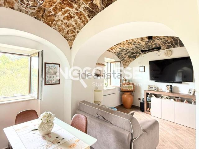 Appartamento in vendita di 70 m² in Via Zezzoli