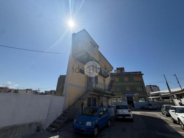 Appartamento in vendita di 70 m² in Via Achille Lauro, 21